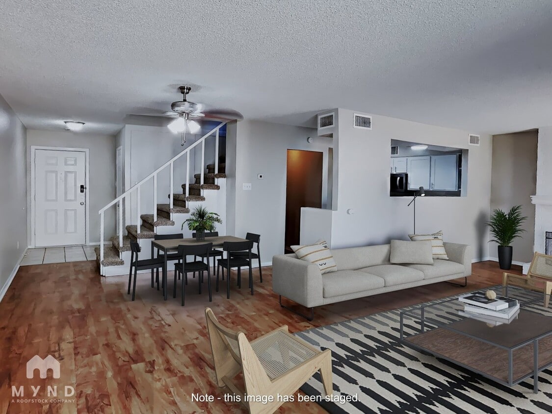 Primary Photo - 3255 C 62nd St