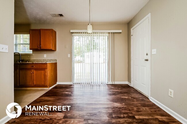 Foto del edificio - 200 Oak Hill Rd