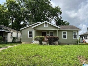 Building Photo - 1529 1st Ave W