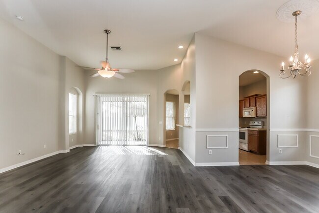 Building Photo - 4127 101st Ave E