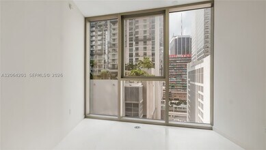Building Photo - 300 Biscayne Blvd
