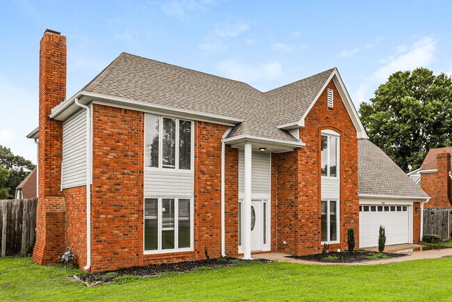 Foto del edificio - 7440 Richmond Rd