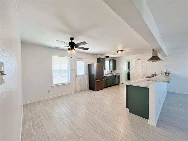 Foto del edificio - 135 Gin Rd