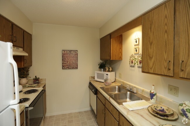 Interior Photo - Bristol Pointe Apartments