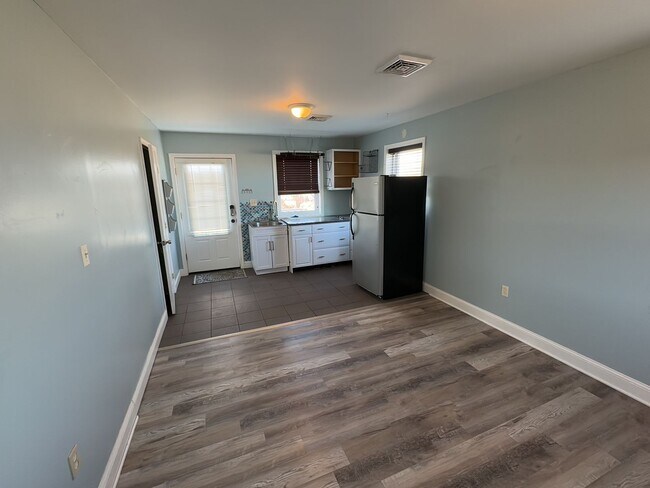 Foto del edificio - Farm House with addition