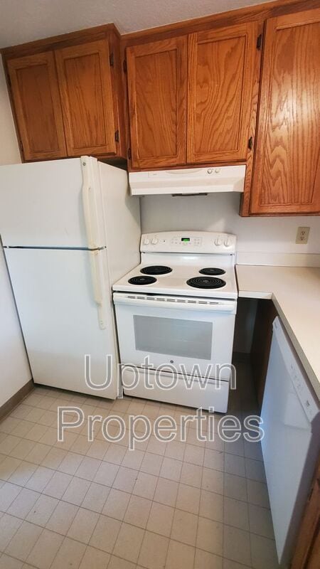 Building Photo - 1516 SW Dewitt St