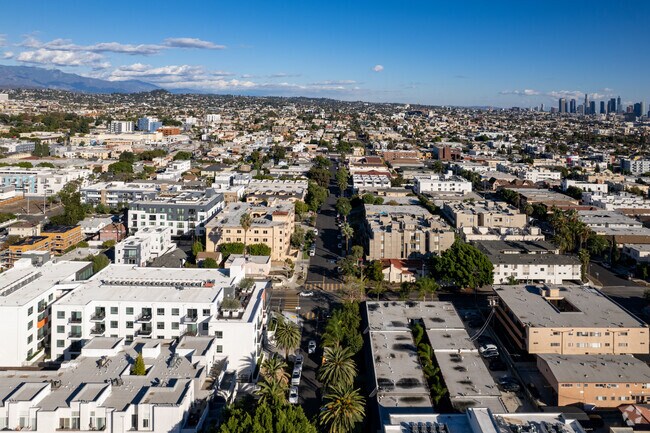 Aerial Photo - 5050 Maplewood Ave