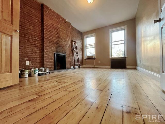 Building Photo - 2 bedroom in New York NY 10036