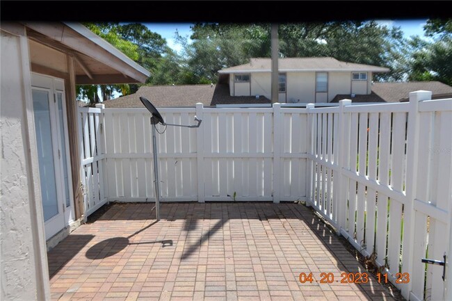 Building Photo - 6912 El Centro Ct