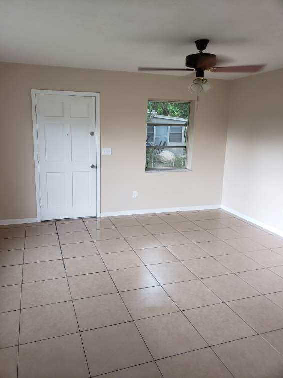 Foto del edificio - 2 Bed 1 Bath Pet Friendly and only $600 se...