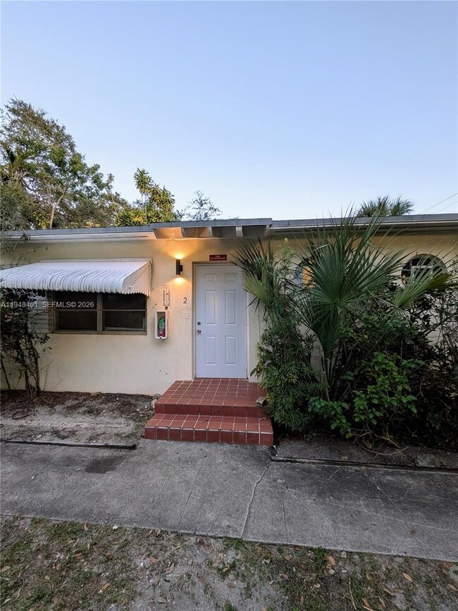 Building Photo - 431 NE 64th St