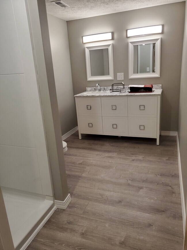 Foto del edificio - 5629 S 139th St