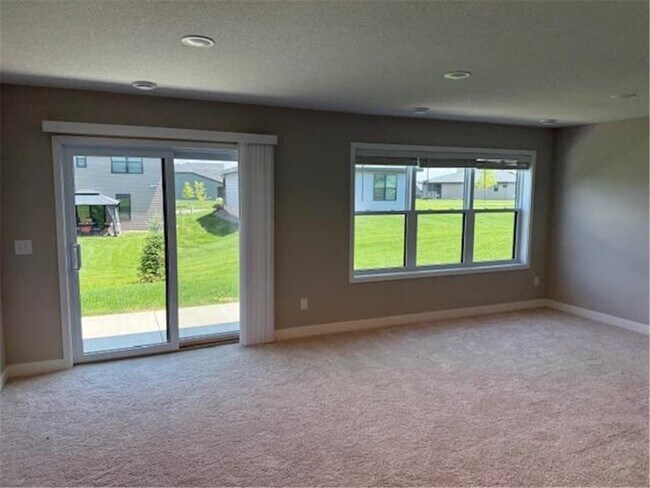 Foto del edificio - 5444 Welter Wy