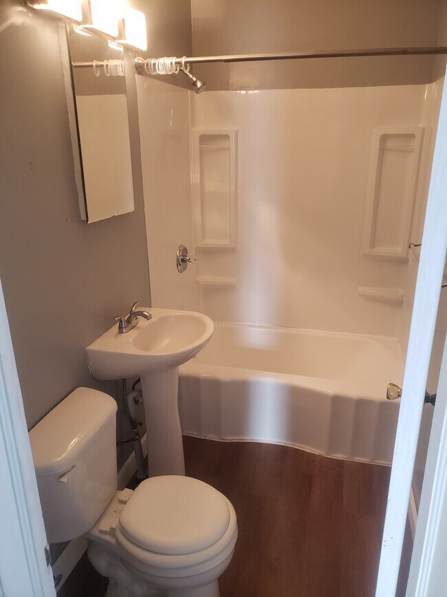 Foto del edificio - 314 1st St NW