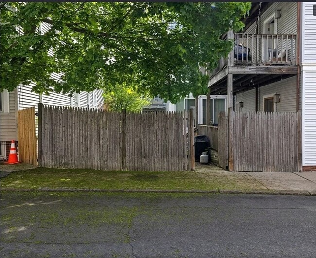 Foto del edificio - Marine Rd