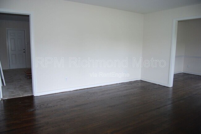 Foto del edificio - 4515 Olney Dr