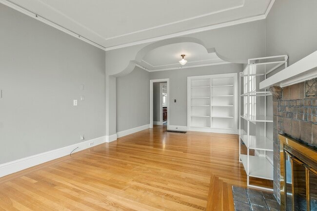 Building Photo - 2418 Marti Rae Ct