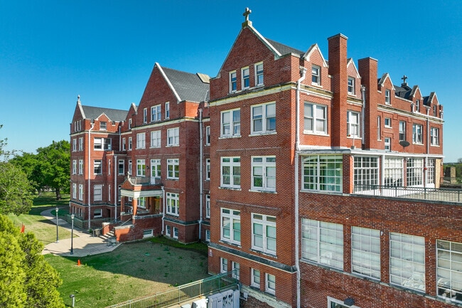 Primary - Maren Grove Apartments