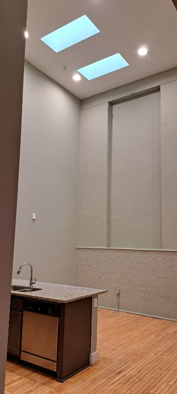 Foto del edificio - 200 Claremont Ave