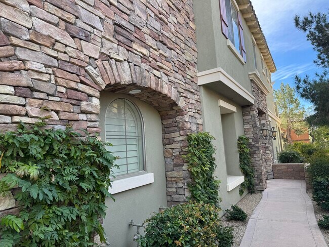 Foto del edificio - 4155 Via Mattina