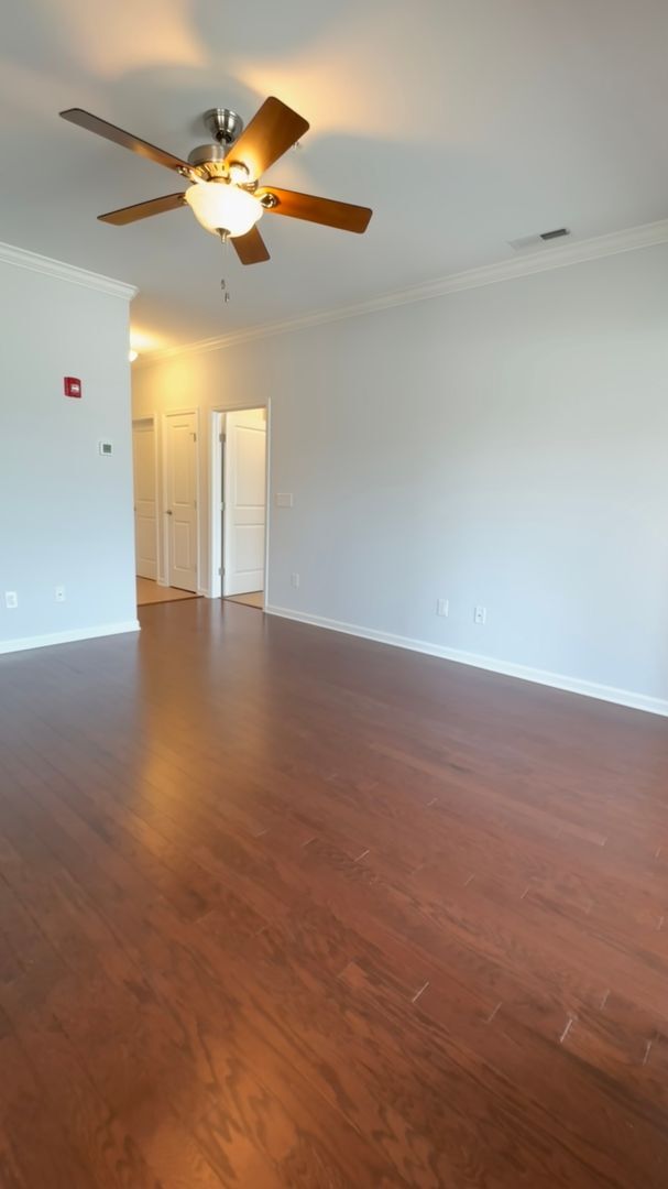 Building Photo - 2nd floor condo in Hearthstone Manor