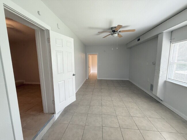 Foto del edificio - "Cozy 2-Bedroom Retreat in New Port Richey...