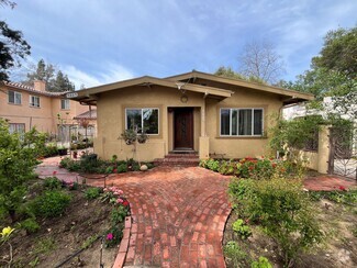 Building Photo - 7315 Owensmouth Ave