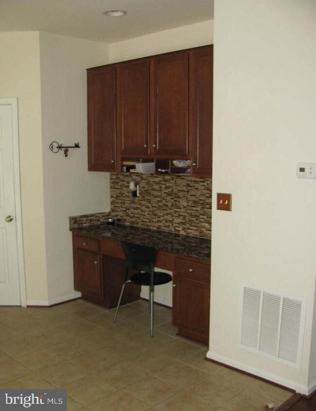 Building Photo - 3511 Emory Ln