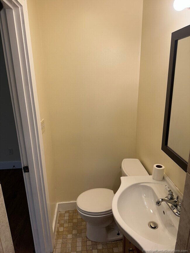 Foto del edificio - 842 Dorchester Ave
