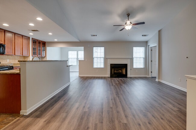 Photo - 2609 Jordan Ridge Dr House