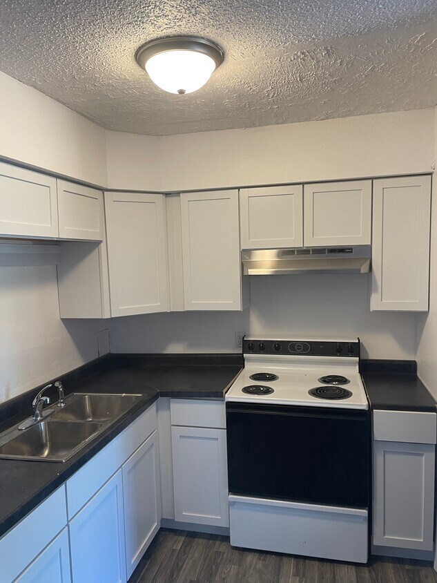 Foto del edificio - 1006 SW 11th St