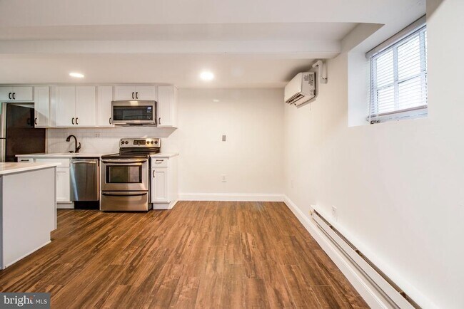 Foto del edificio - 104 15th St SE