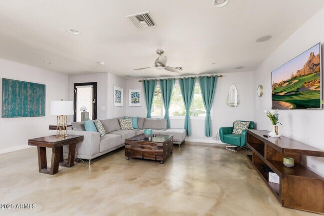 Foto del edificio - 5225 N 83rd Pl