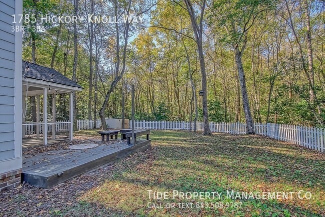 Foto del edificio - 1785 Hickory Knoll Way