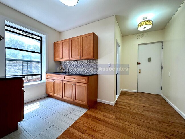 Foto del edificio - 498 W 159th St