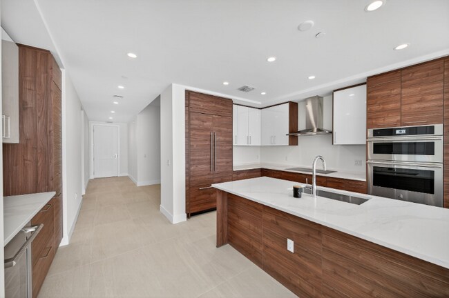 Foto del edificio - 301 1st St S