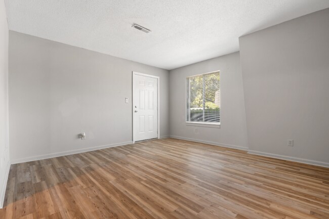 Foto del edificio - 511 Poplar St