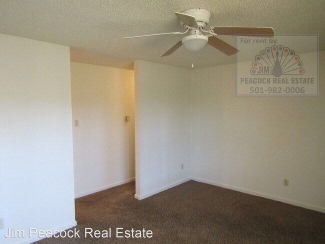 Building Photo - 900 N Jeff Davis Ave