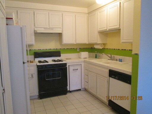 Building Photo - 24609 Trevino Dr