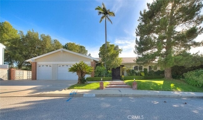 Photo - 16612 Park Lane Circle Unit House