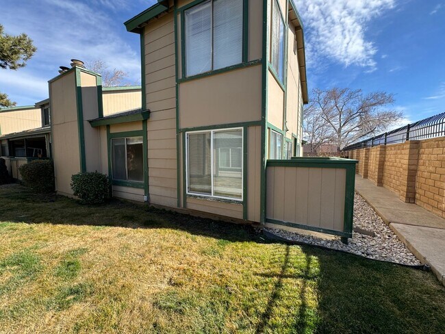 Foto del edificio - 897 Tyler Way Sparks NV 89431 - Ginocchio ...
