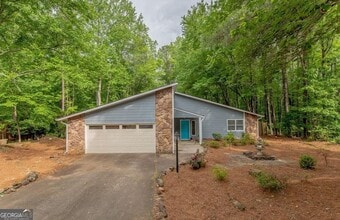 Building Photo - 180 Crabtree Dr