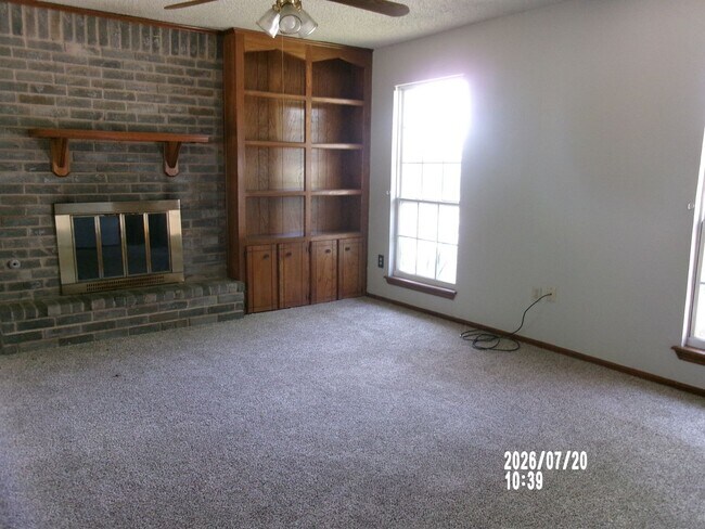 Building Photo - This Home is a Must See Located In Terrace Hills