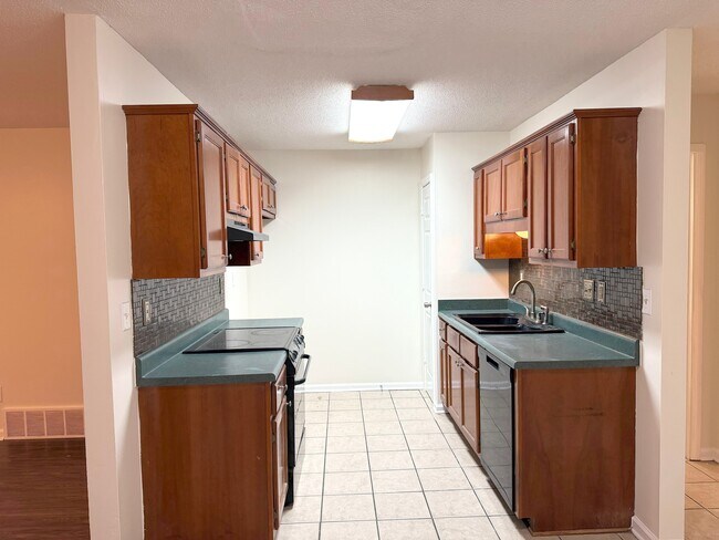 Foto del edificio - 6797 The Willows Cove