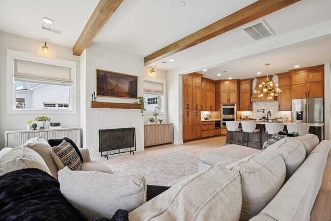 Foto del edificio - 1032 Pebble Run Rd
