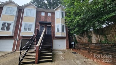 Building Photo - 1151 Kurt Ct