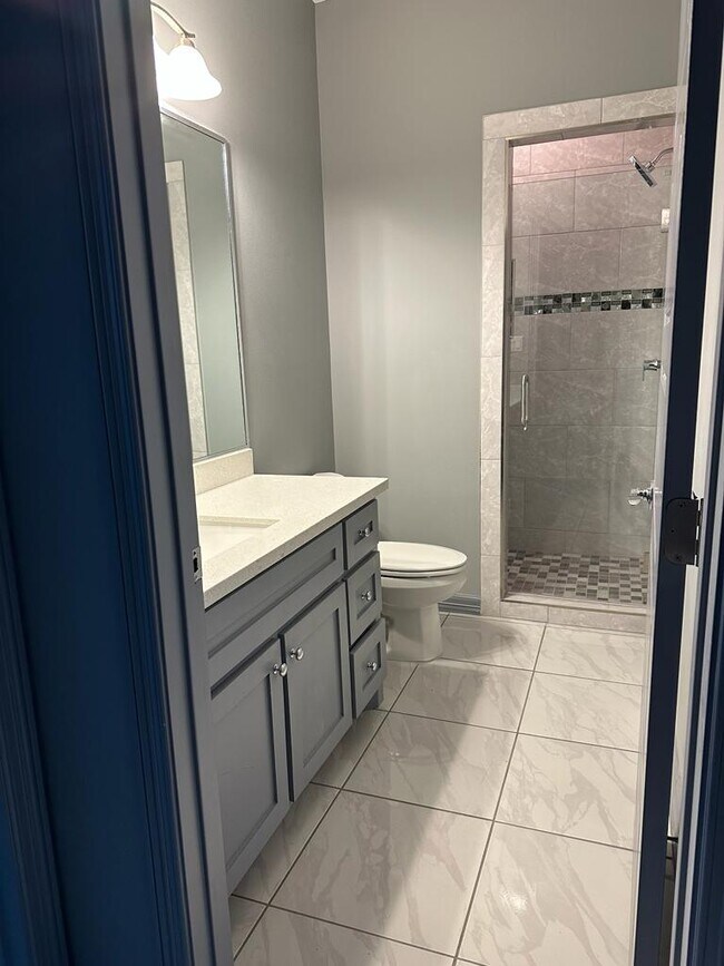 Foto del edificio - 530 Ebony