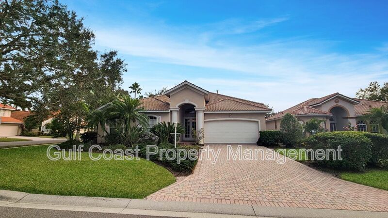 Foto principal - 6836 Bay Hill Dr