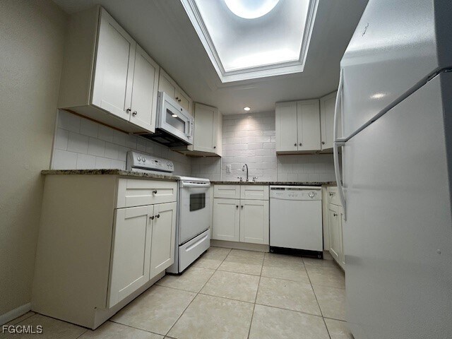 Foto del edificio - 4906 Victoria Dr