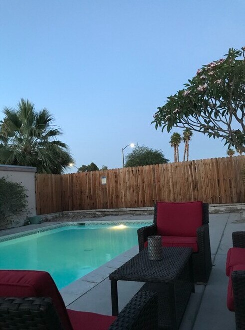 Área de la piscina - 73955 Shadow Mountain Dr